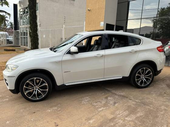 BMW X6 4.4 50I 4X4 COUPÉ 8 CILINDROS 32V BI-TURBO GASOLINA 4P AUTOMÁTICO